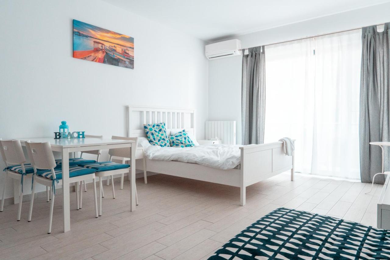 Bright Apartments Mamaia Nord Ngoại thất bức ảnh